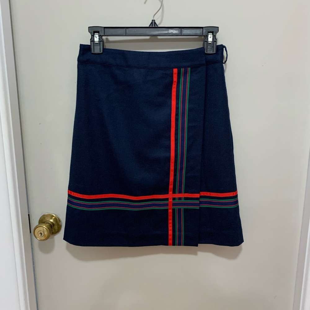 Vineyard Vines skirt